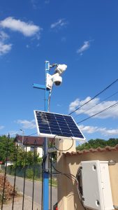 camere de supraveghere si senzor de masurare trafic cu panou solar